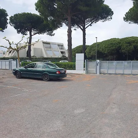 A De 37m² Avec Jardin Apartment La Grande-Motte